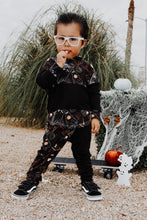Load image into Gallery viewer, Skater ghosts

