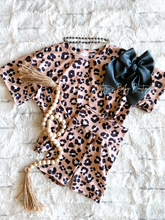 Load image into Gallery viewer, Leopard
