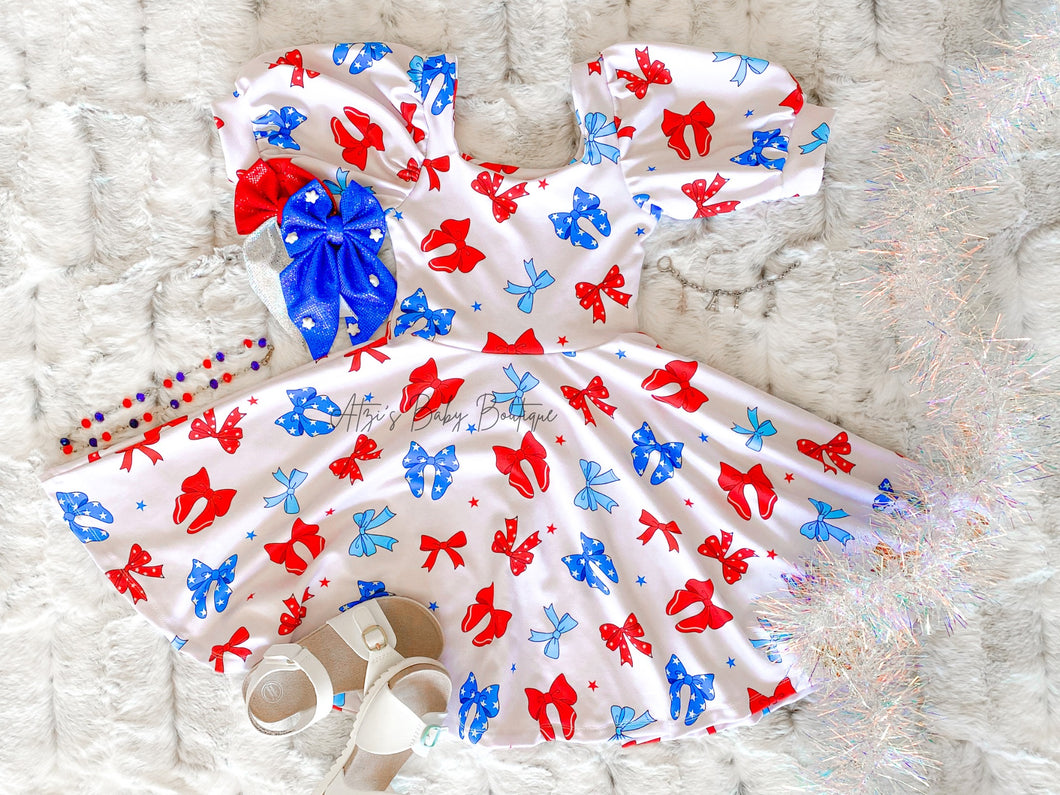 Dainty bows