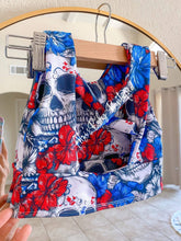 Load image into Gallery viewer, Americana skulls
