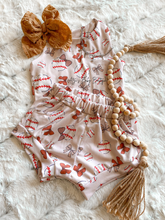 Load image into Gallery viewer, Vintage bows &amp; balls
