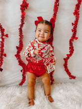 Load image into Gallery viewer, Red metallic bottoms
